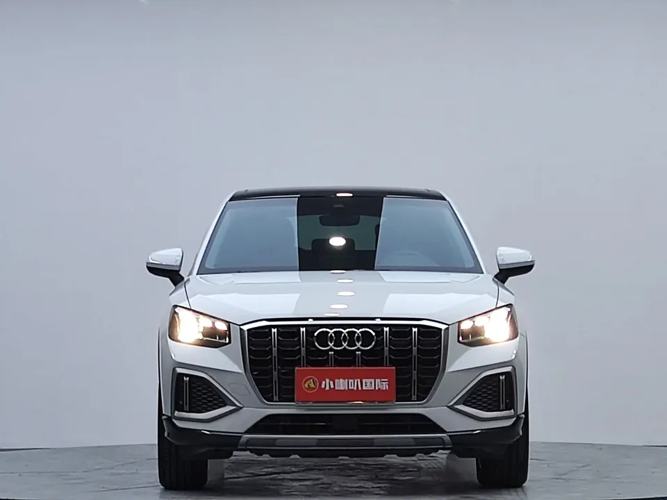 Audi Q2L Audi Q2L 2022 35 TFSI Stylish and Elegant 2022 — photo 1, buy with delivery to Moscow