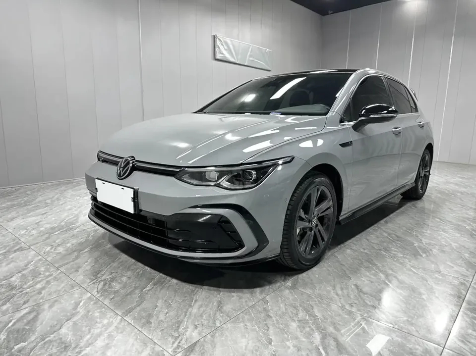 Volkswagen Golf golf 2023 280TSI DSG R-Line Lite 2023 — photo 1, buy with delivery to Moscow
