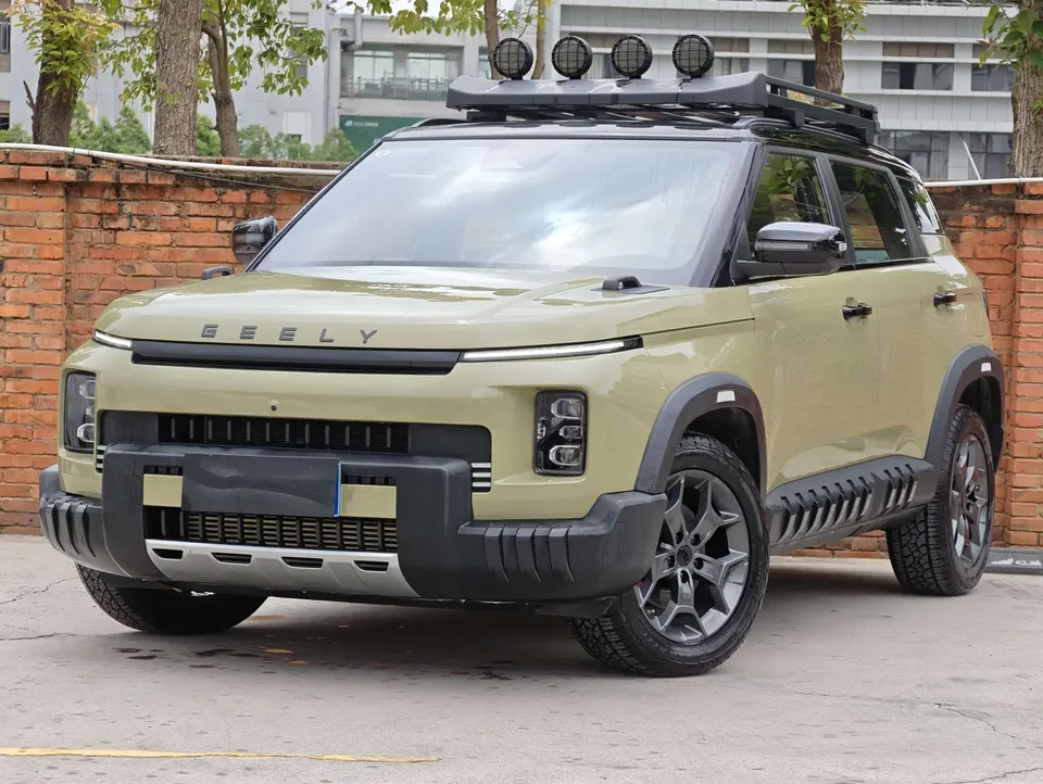 Geely Cowboy cowboy 2025 1.5TD Fun Wild Edition 2024 — фото 1, купить с доставкой в Москву