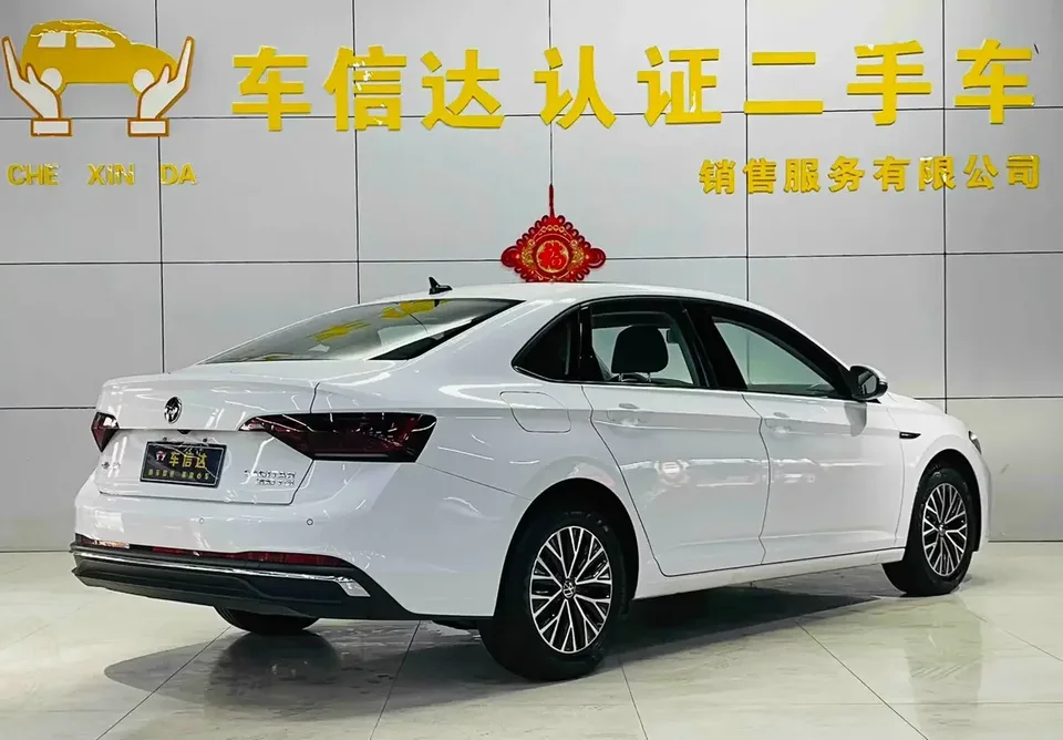 Volkswagen Sagitar Sagitar 2024 200TSI DSG Flying Edition 2024 — thumbnail 2