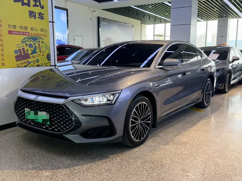BYD Han DM Chinese DM 2022 DM-i 121KM Premium 2023 — photo 1, buy with delivery to Moscow