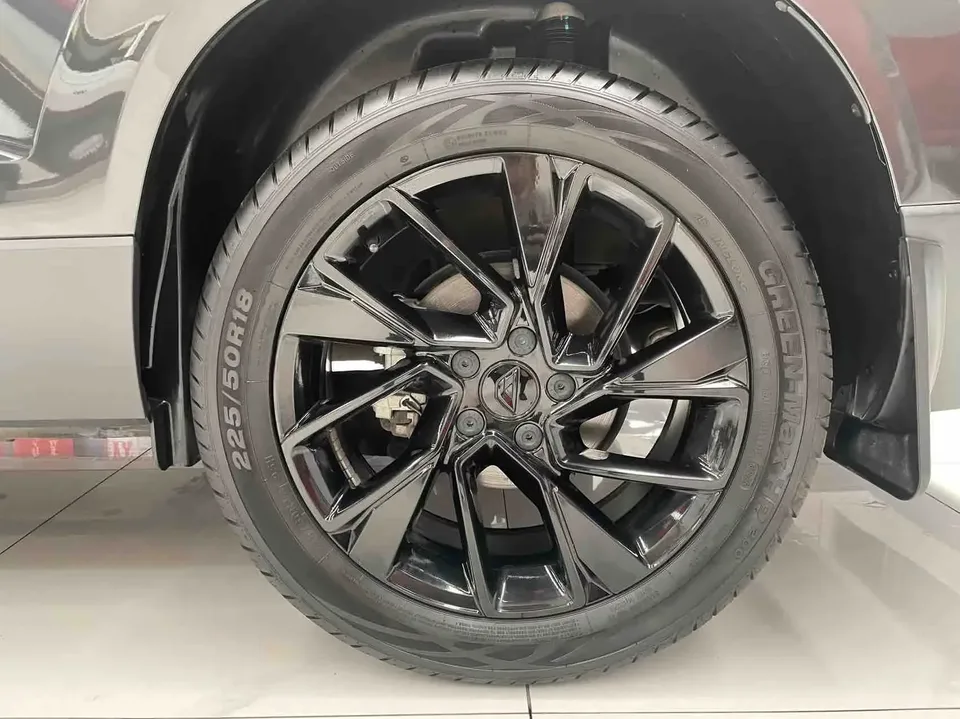 Jetta VS7 Jetta VS7 2023 280TSI Automatic High Gloss Enjoyment Edition 2023 — thumbnail 3