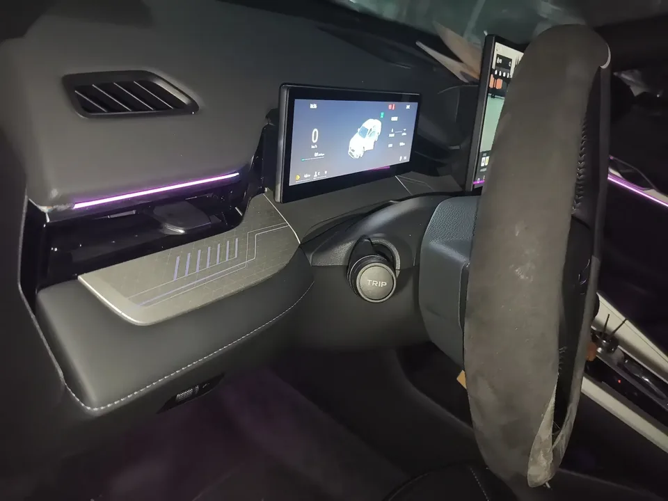 Geely Preface Xing Rui 2025 1.5T Dongfang Yao Fuyao Edition 2025 — thumbnail 4