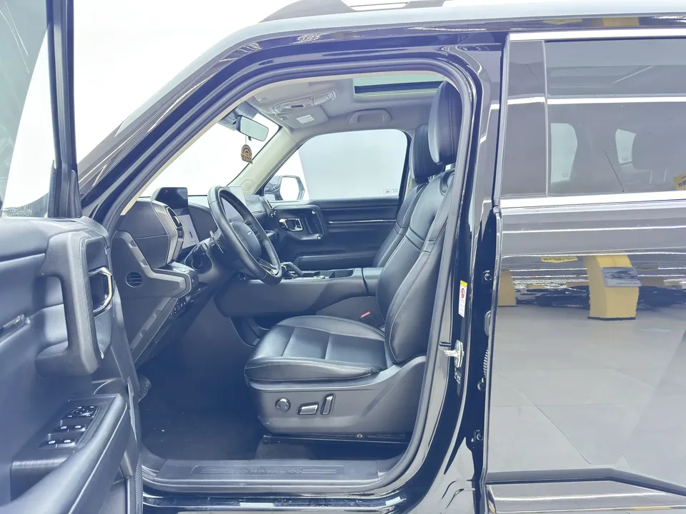Haval H-Dog Haval Big Dog PLUS 2023 2.0T 2WD Trendy Wild Edition 2024 — thumbnail 5