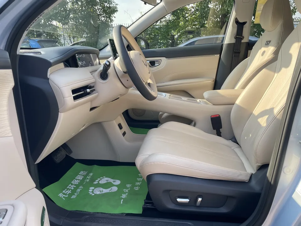 Wuling Bingo S Bingo S 2025 430km Flagship Model 2025 — thumbnail 3