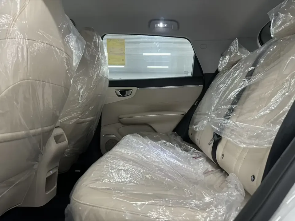 Wuling Bingo S Bingo S 2025 430km Flagship Model 2026 — thumbnail 4