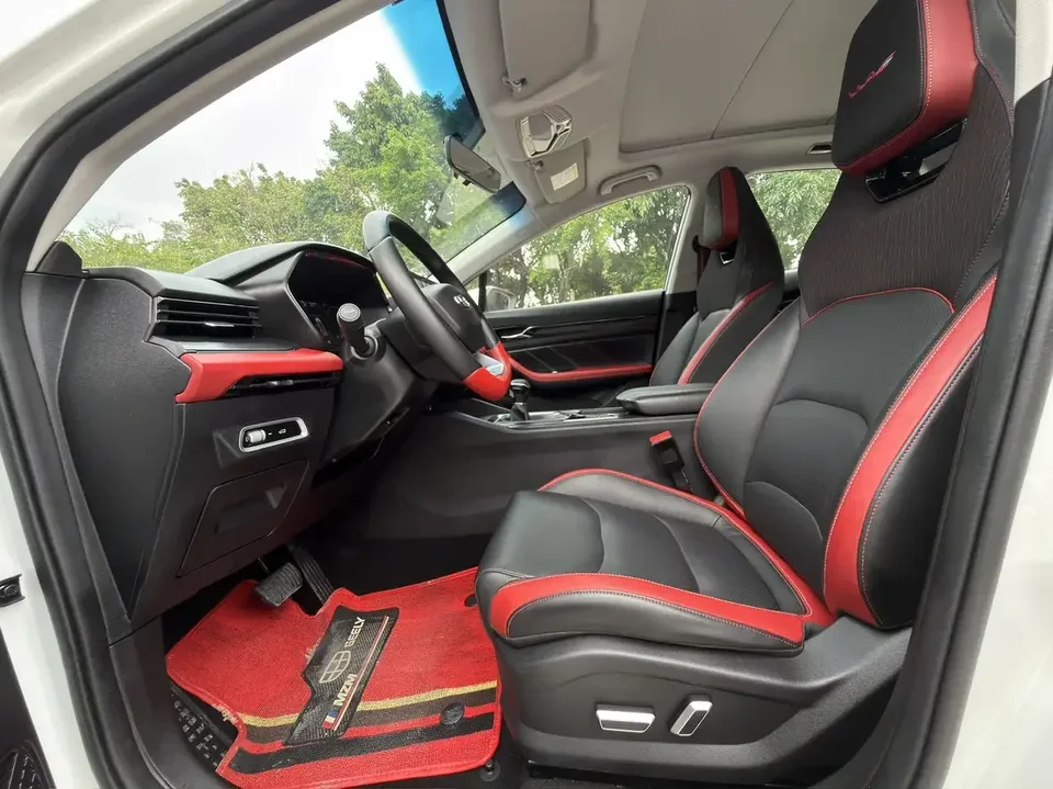 Geely Emgrand S Emgrand S 2021 1.4T CVT Premium 2022 — thumbnail 5