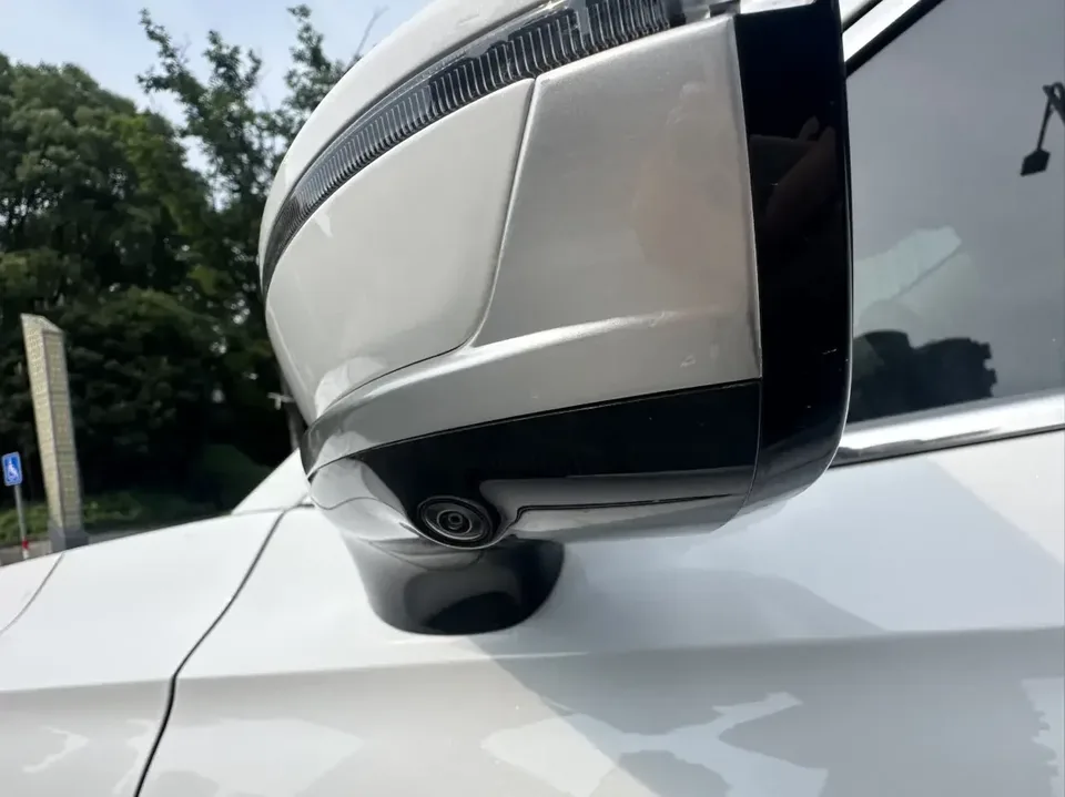Chery Arrizo 8 PRO Arrizo 8 PRO 2025 1.6T DCT Standard Model 2025 — thumbnail 3
