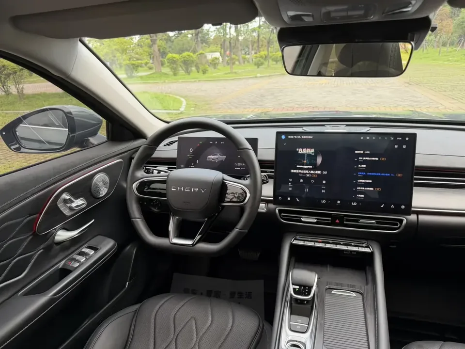 Chery Arrizo 8 PRO Arrizo 8 PRO 2025 1.6T DCT Luxury Model 2025 — thumbnail 3