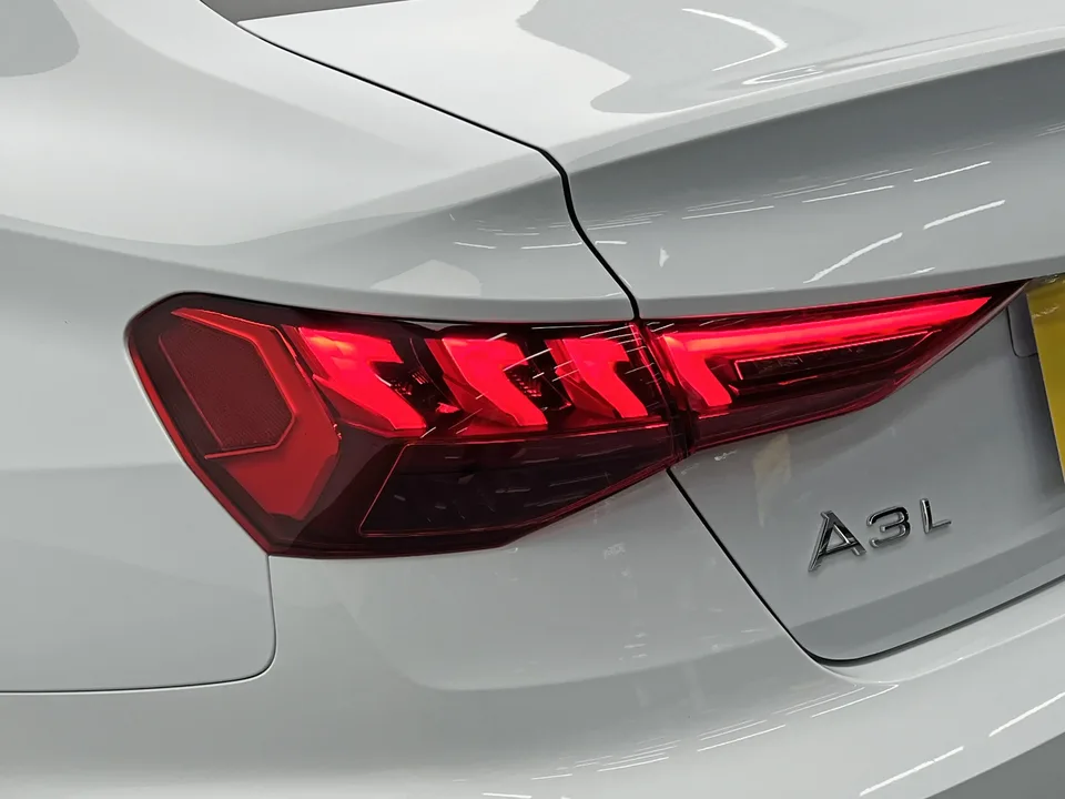 Audi A3 Audi A3 2024 A3L Limousine 35 TFSI Stylish Sports 2024 — thumbnail 4