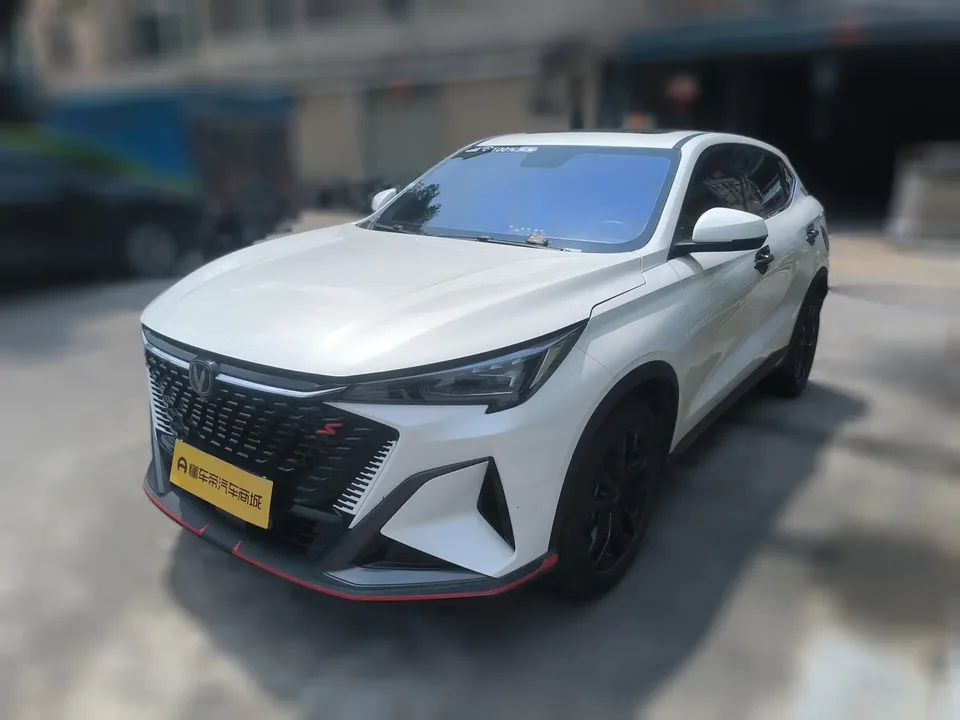 Changan X5 Plus Changan X5 PLUS 2024 1.5T DCT Pioneer 2024 — photo 1, buy with delivery to Moscow