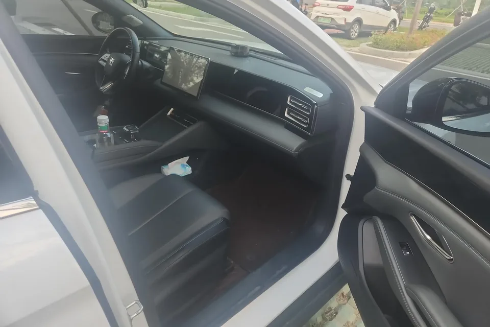BYD Qin L DM Qin L DM 2024 DM-i 80KM Beyond 2024 — thumbnail 3