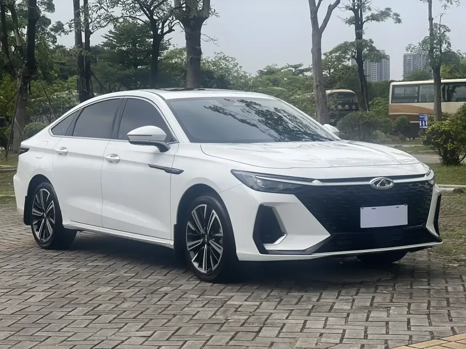Chery Arrizo 8 Arrizo 8 2025 1.6TGDI DCT Intelligence 2025 — photo 1, buy with delivery to Moscow