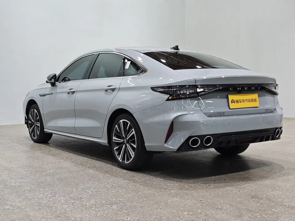 Chery Arrizo 8 Arrizo 8 2025 1.6TGDI DCT Intelligence 2026 — thumbnail 2