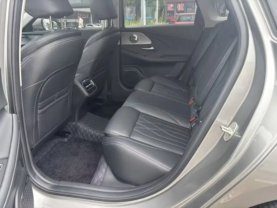 Chery Arrizo 8 Arrizo 8 2025 1.6TGDI DCT 2025 — thumbnail 4