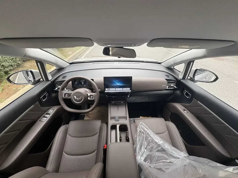 Wuling Starlight 730 EV Starlight 730 EV 2025 500km Luxury 2026 — thumbnail 2