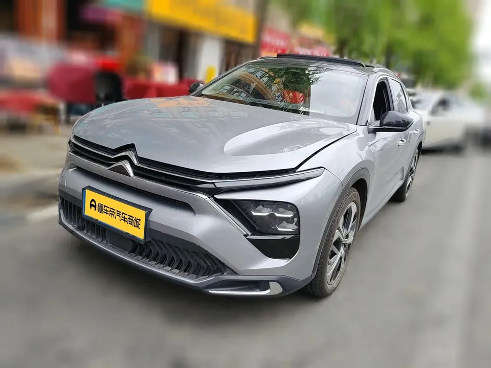 Citroen Versailles C5 X Versailles C5 X 2021 1.6T Enjoy Extraordinariness 2022 — photo 1, buy with delivery to Moscow