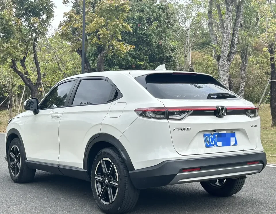Honda VEZEL Binzhi 2023 1.5L CVT Elite Edition 2023 — thumbnail 4