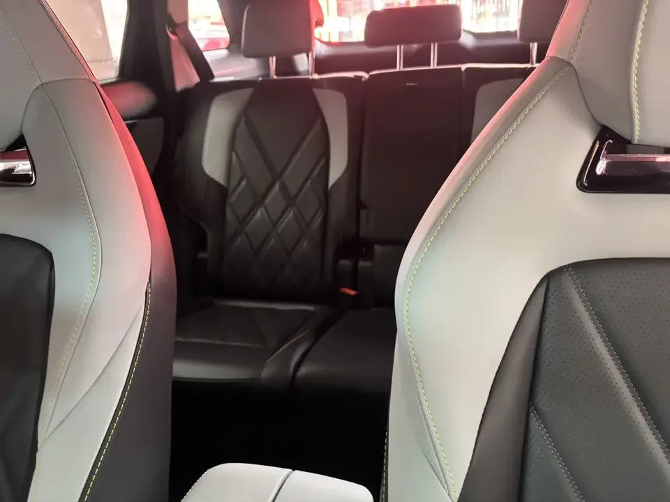 Changan CS75PLUS Changan CS75 PLUS 2023 The third generation 1.5T automatic premium model 2024 — thumbnail 5