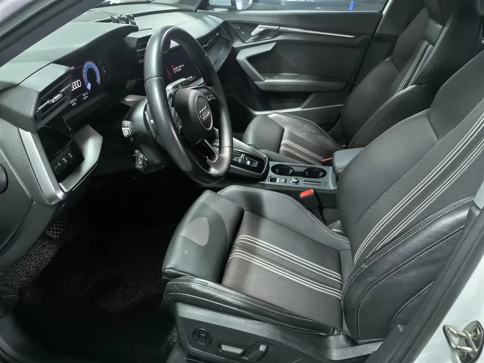 Audi A3 Audi A3 2023 A3L Limousine 35 TFSI Stylish Sports 2024 — миниатюра 4