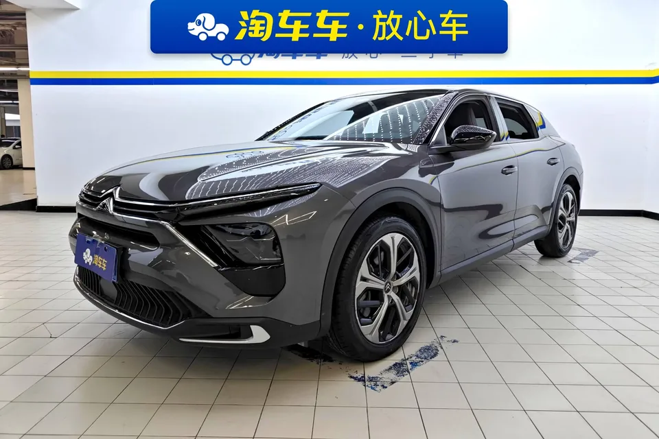 Citroen Versailles C5 X Versailles C5 X 2021 1.6T Enjoy Extraordinariness 2022 — photo 1, buy with delivery to Moscow