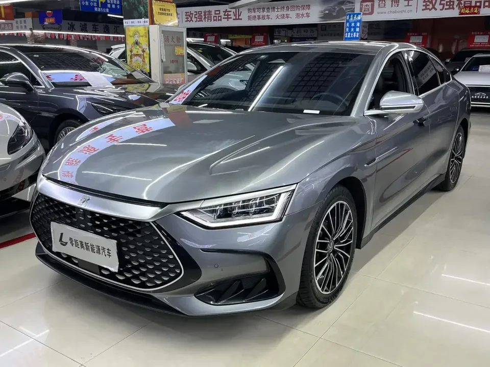 BYD Han DM Chinese DM 2022 DM-i 121KM Premium 2022 — photo 1, buy with delivery to Moscow