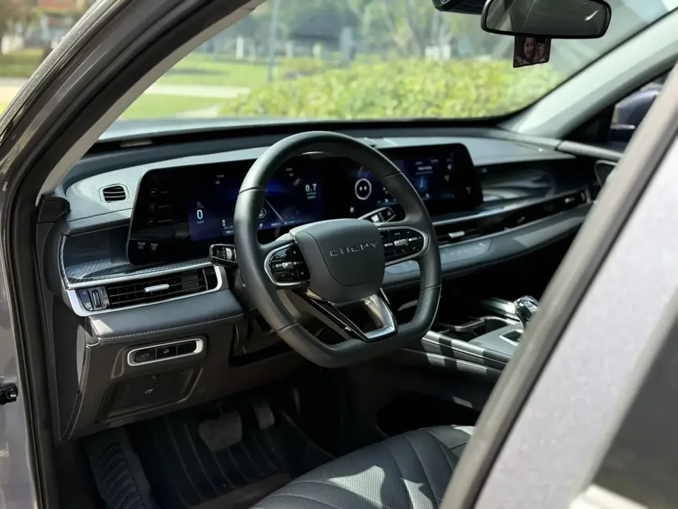 Chery Tiggo 7 Plus Tiggo 7 PLUS 2023 1.6TGDI DCT Premium 2023 — thumbnail 5