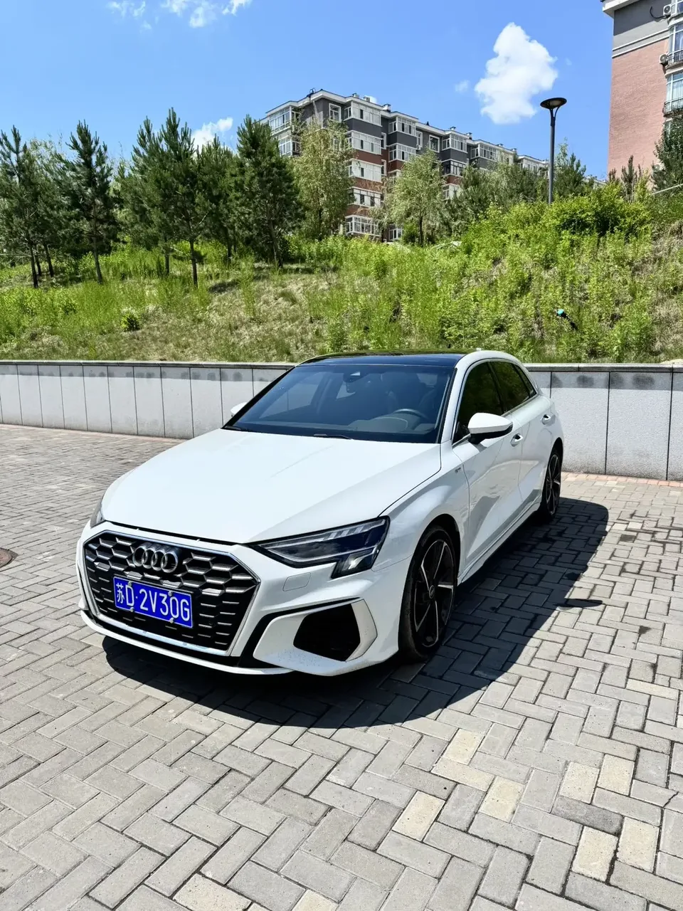 Audi A3 Audi A3 2022 Sportback 35 TFSI Stylish and sporty 2022 — photo 1, buy with delivery to Moscow