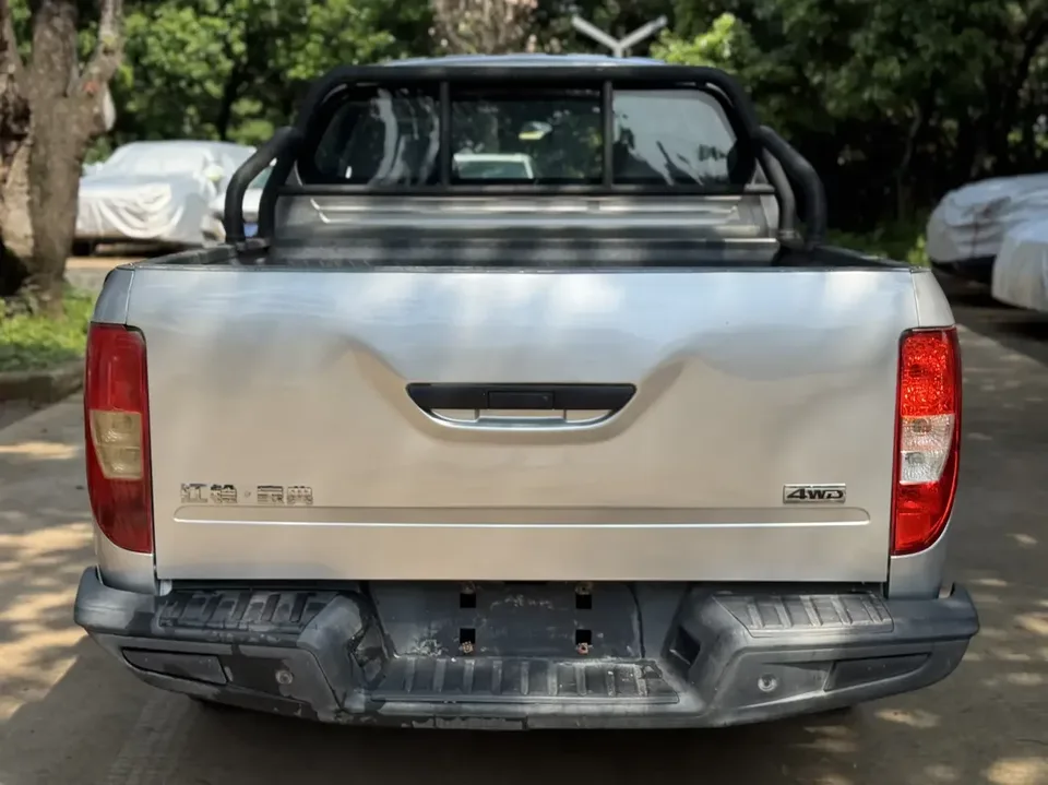 Jiangling Bible bible 2022 2.5T diesel 4WD comfort version long axis JX4D25A6L 2022 — миниатюра 2