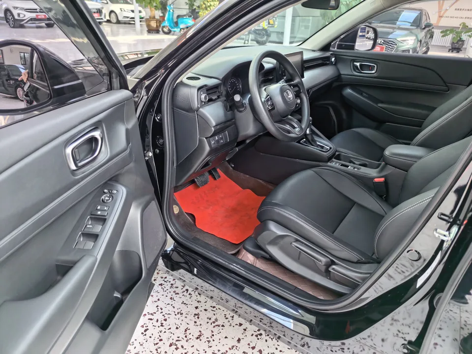 Honda VEZEL Binzhi 2023 1.5L CVT Elite Edition 2023 — thumbnail 4