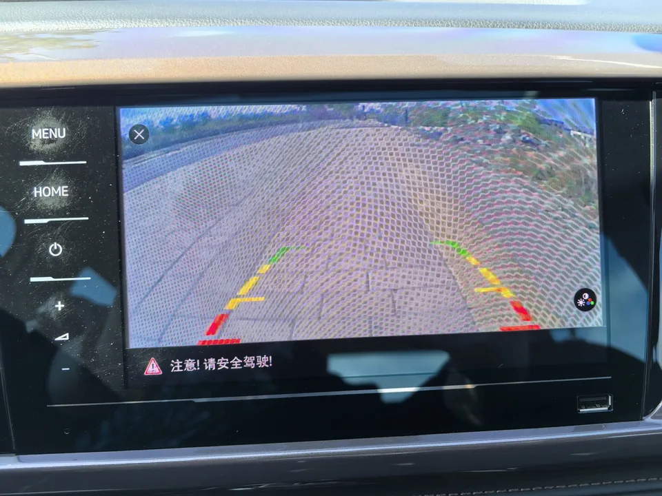 Volkswagen Tharu tuyue 2022 280TSI 2WD Comfort Edition 2022 — thumbnail 3