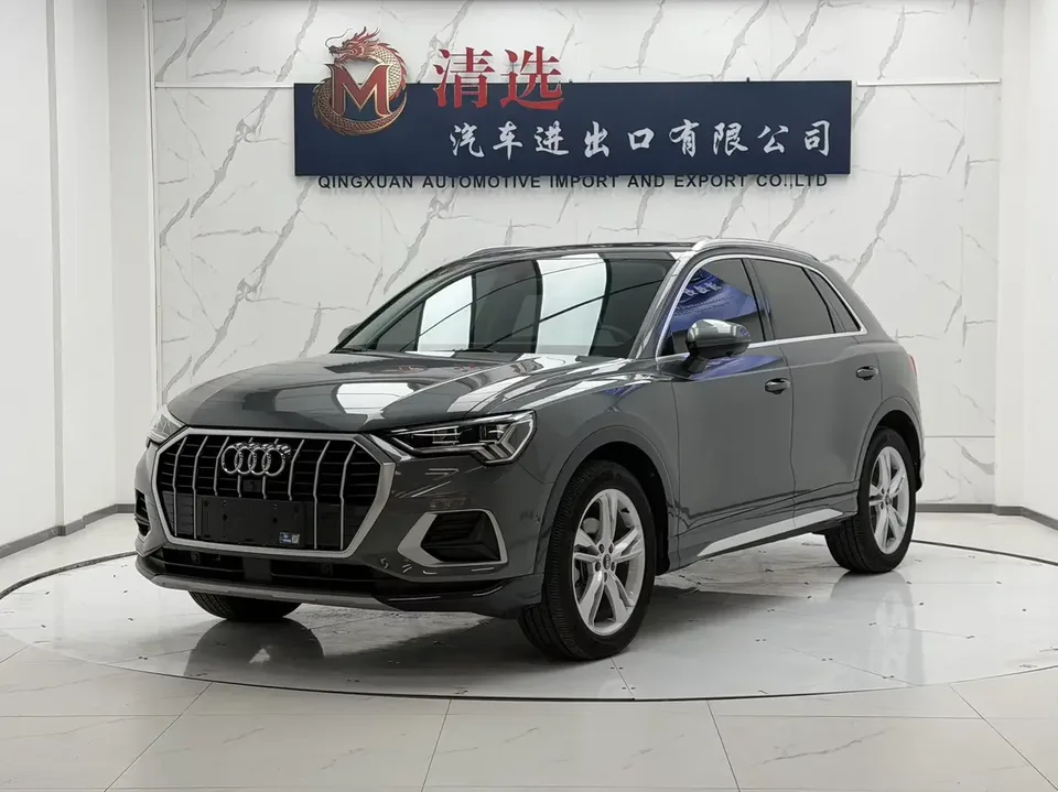 Audi Q3 Audi Q3 2021 35 TFSI Stylish and Elegant 2022 — photo 1, buy with delivery to Moscow
