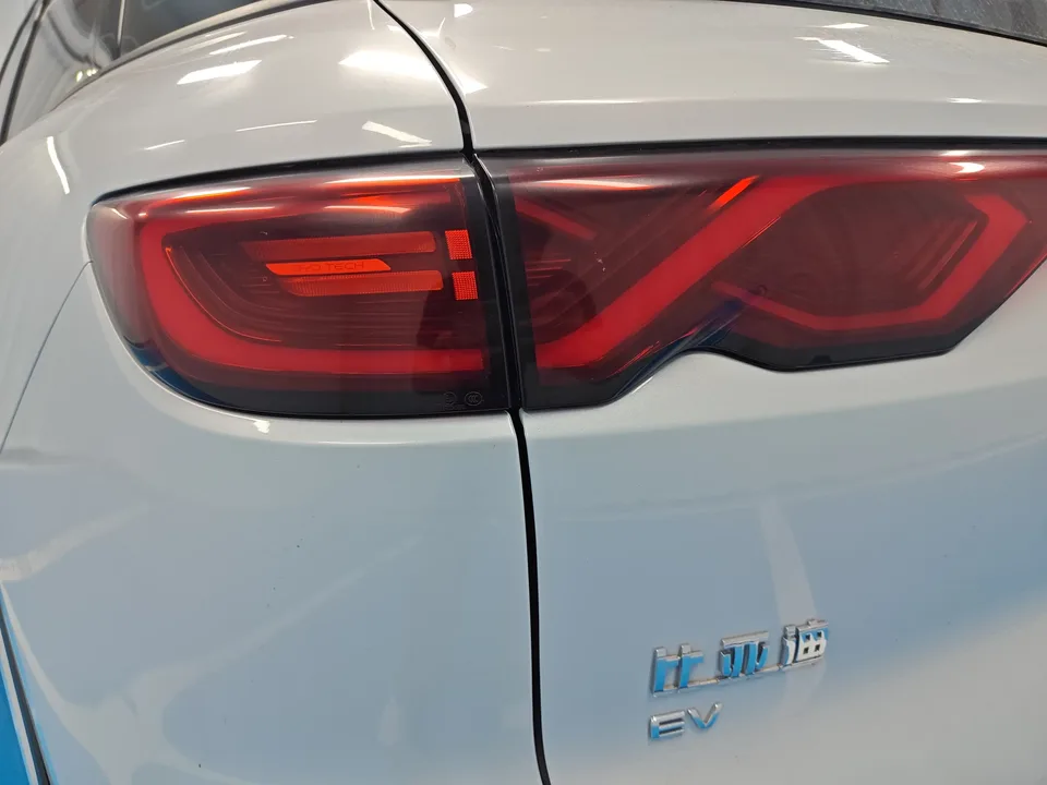 BYD Yuan Up Yuan UP 2024 401KM Surpassing Type 2024 — thumbnail 4