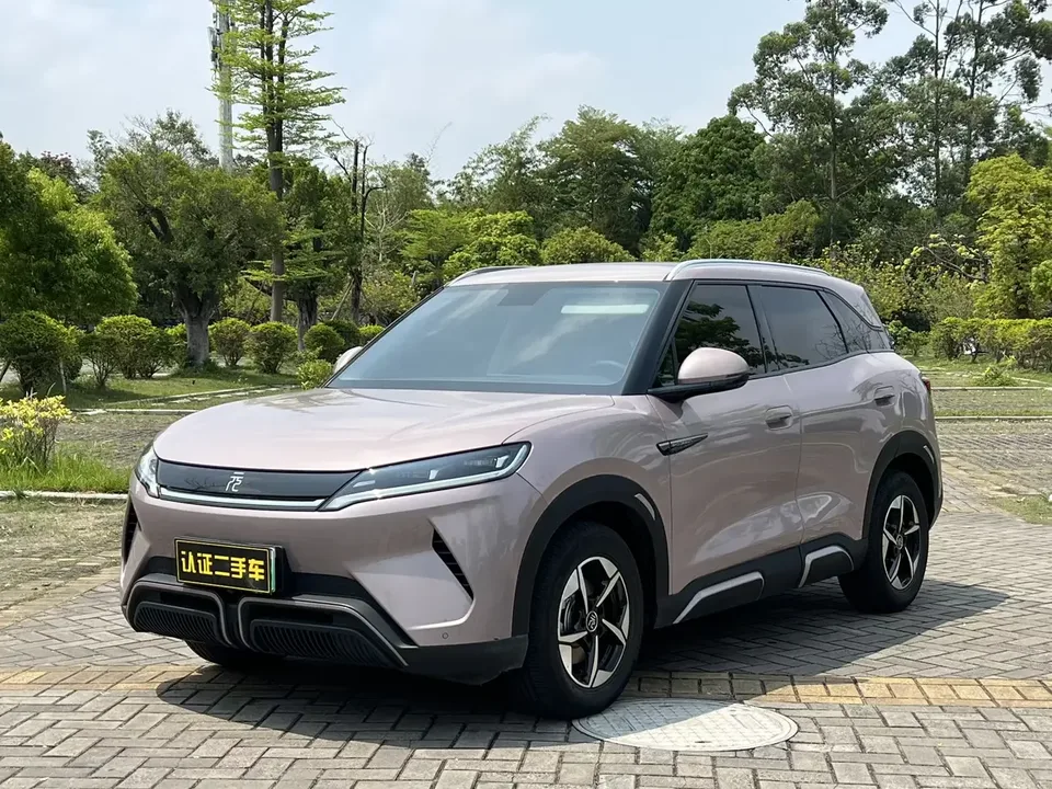 BYD Yuan Up Yuan UP 2024 401KM Surpassing Type 2024 — photo 1, buy with delivery to Moscow