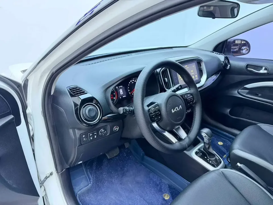 Kia KX1 Yipao 2021 1.4L CVT Fun Sunroof Model 2022 — thumbnail 3