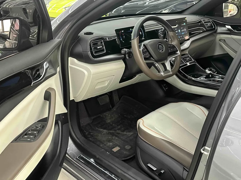 BYD Qin PLUS EV Qin PLUS EV 2024 Honor Edition 420KM Beyond 2024 — thumbnail 3