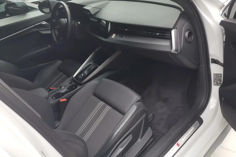 Audi A3 Audi A3 2022 A3L Limousine 35 TFSI Stylish Sports 2023 — thumbnail 3