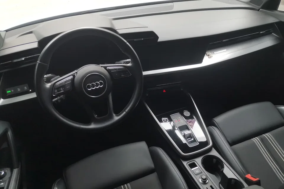 Audi A3 Audi A3 2022 A3L Limousine 35 TFSI Stylish Sports 2023 — thumbnail 4