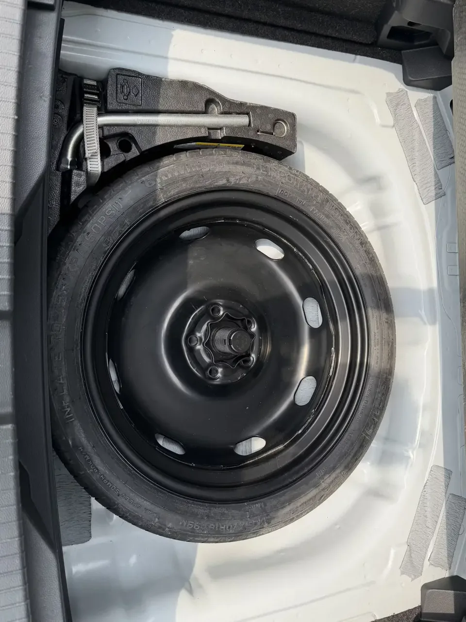 Volkswagen T-Roc TANG 2022 280TSI DSG 2WD Comfort PLUS 2023 — thumbnail 3