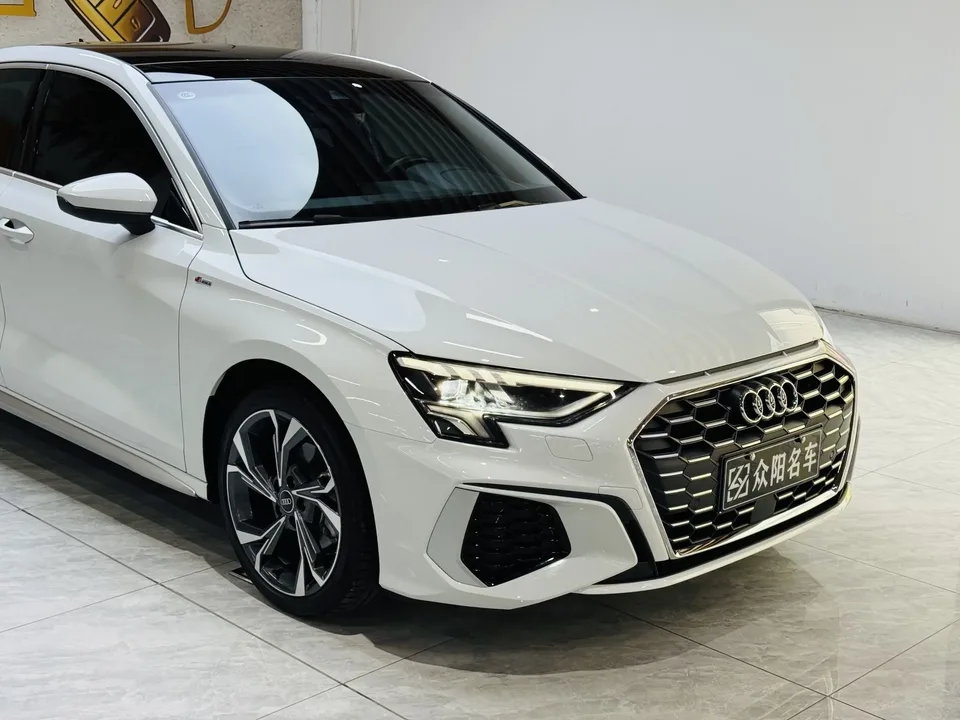 Audi A3 Audi A3 2024 A3L Limousine 35 TFSI RS Kit Speed Type 2024 — thumbnail 3