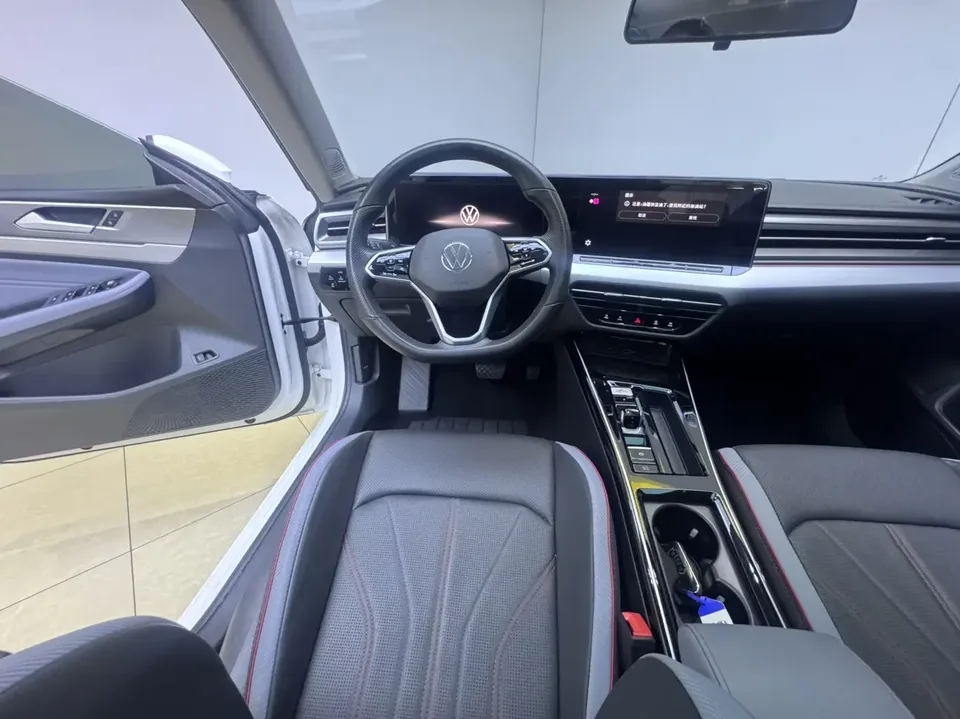 Volkswagen Lamando Lingdu 2022 Lingdu L 280TSI DSG Cool Edition 2022 — thumbnail 5