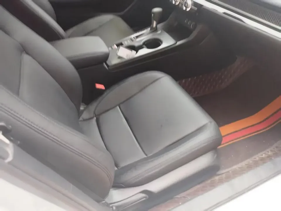 Honda Integra Style 2023 240TURBO CVT Tech Edition 2023 — миниатюра 3