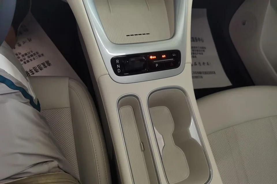 Geely Star Wish Star Wish 2025 UP 410km Exploration+ 2025 — thumbnail 4