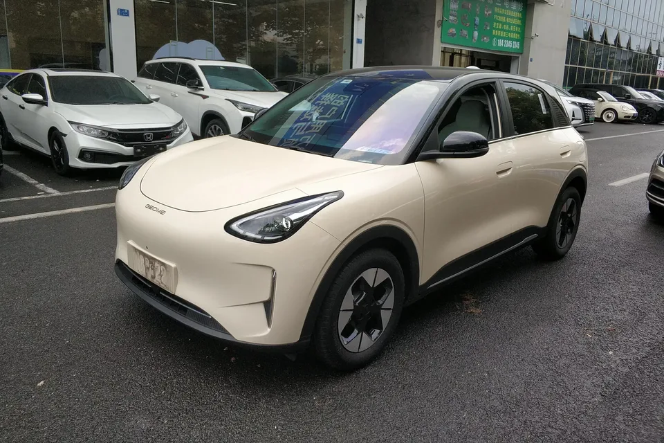 Geely Star Wish Star Wish 2025 UP 410km Exploration+ 2025 — photo 1, buy with delivery to Moscow