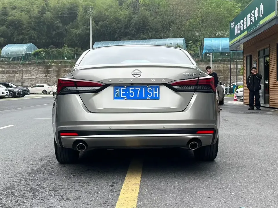 Nissan Altima Sound of nature 2024 2.0L XL-TLS Enjoy Edition 2024 — thumbnail 2