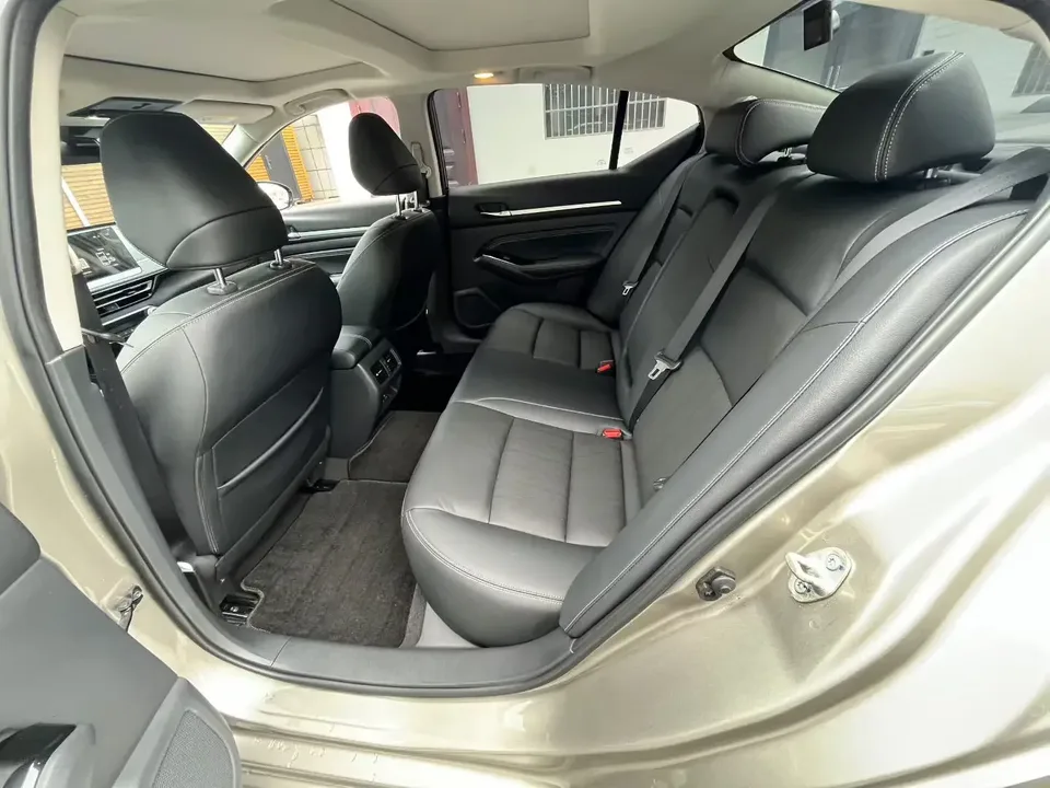 Nissan Altima Sound of nature 2024 2.0L XL-TLS Enjoy Edition 2024 — thumbnail 3