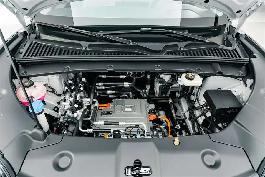 BYD Yuan Up Yuan UP 2025 Smart Driving Edition 401KM Vitality Edition 2026 — thumbnail 2