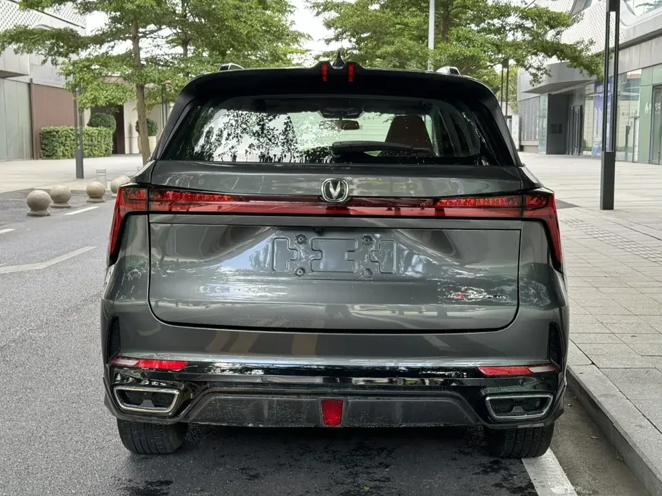 Changan CS75PLUS Changan CS75 PLUS 2024 The third generation champion version 1.5T automatic intelligent driving strong navigation 2024 — thumbnail 2