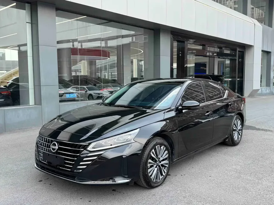Nissan Altima Sound of nature 2022 2.0L XL-TLS Enjoy Edition 2023 — photo 1, buy with delivery to Moscow