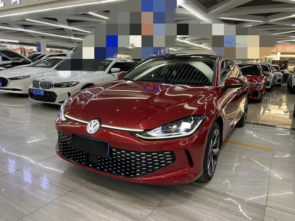 Volkswagen Lamando Lingdu 2023 Lingdu L 280TSI DSG Cool Edition 2023 — photo 1, buy with delivery to Moscow